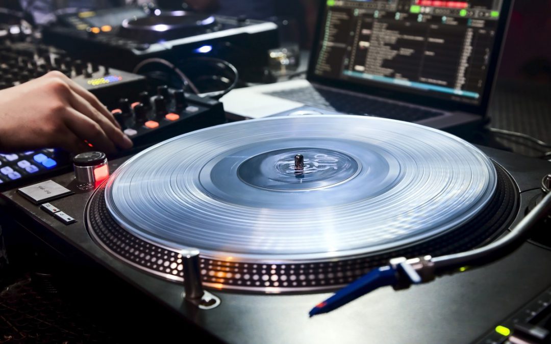 Digital DJing: die besten Audio Interfaces